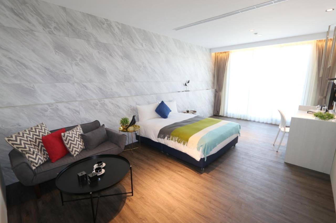 Hotel Hesper Hsr Тайчжун Экстерьер фото